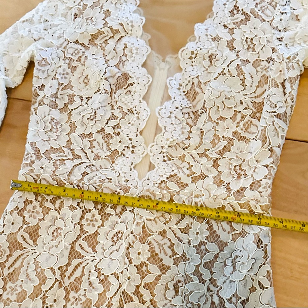 Tadashi Shoji Miraval Gown - Picture 9 of 15